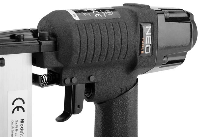 Taker Pneumatyczny Zszywacz Gwoździarka + Okulary