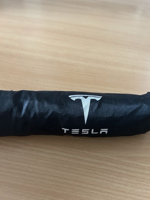 Tesla parasol nowa