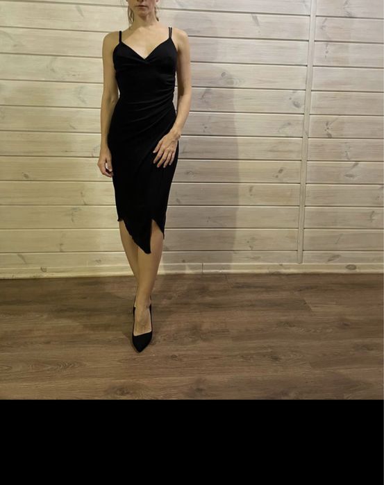 Продам праздничное платье