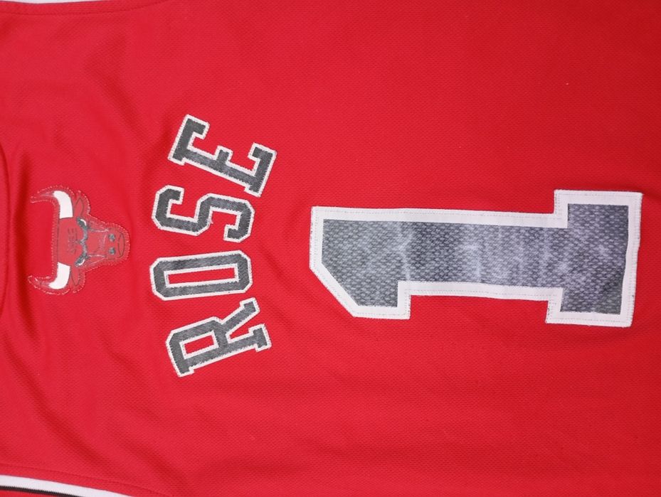 T-shirt NBA Chicago Bulls Adidas Derrick Rose #1 rozmiar L używana