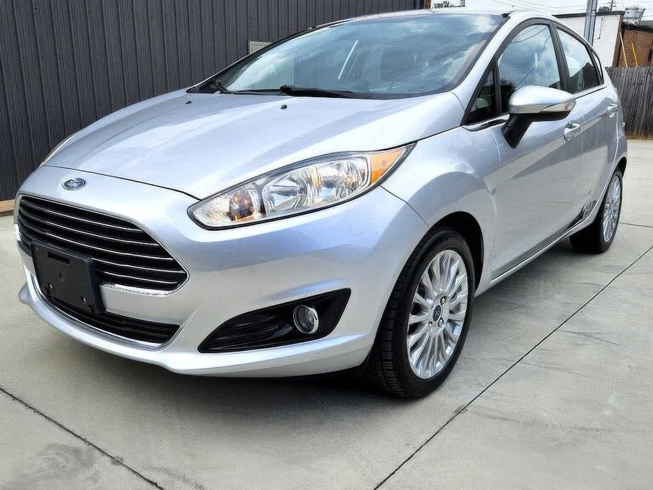 Ford Fiesta      2016