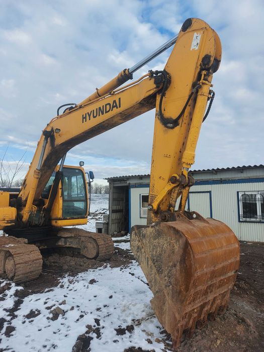 Екскаватор Hyundai ROBEX 210LC-7