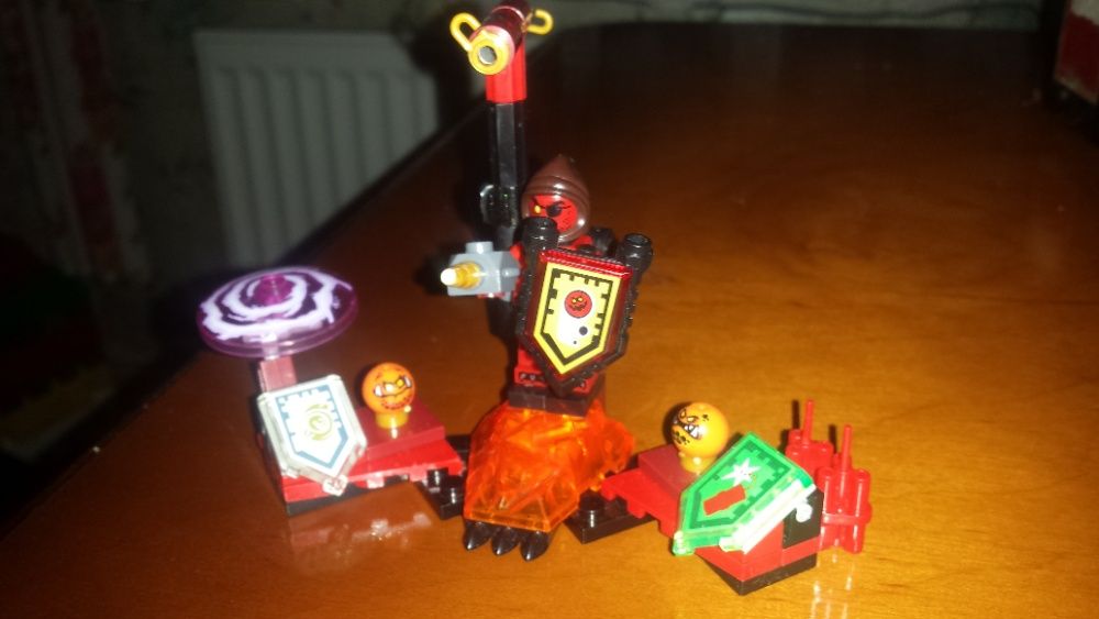 Конструктор лего