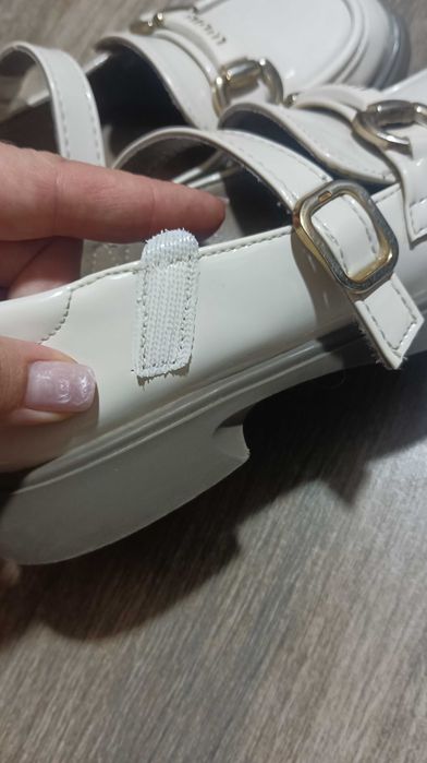 Туфлі для дівчинки