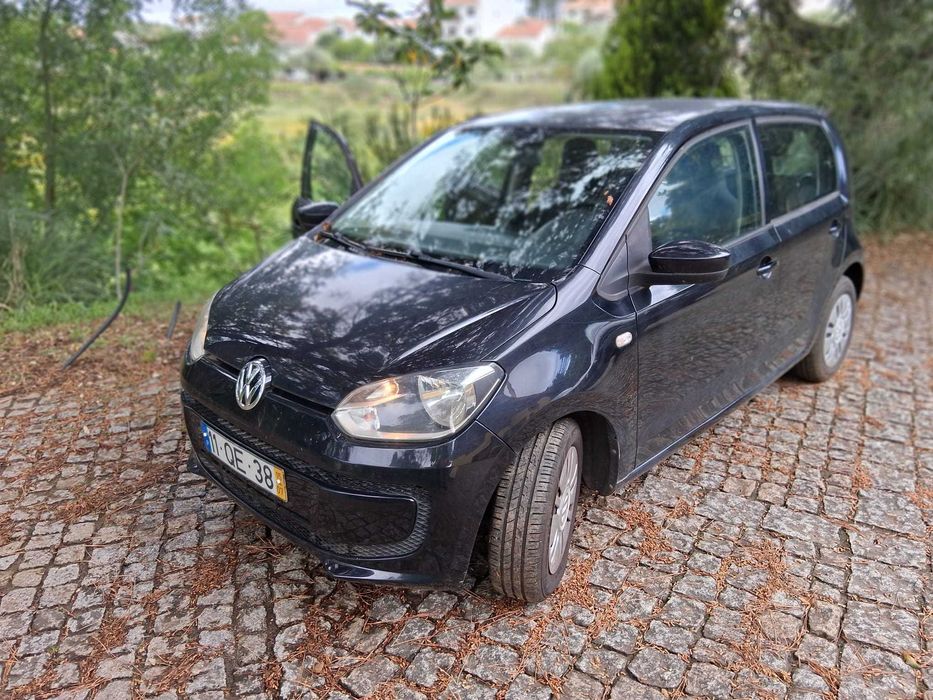 Citadino em bom estado