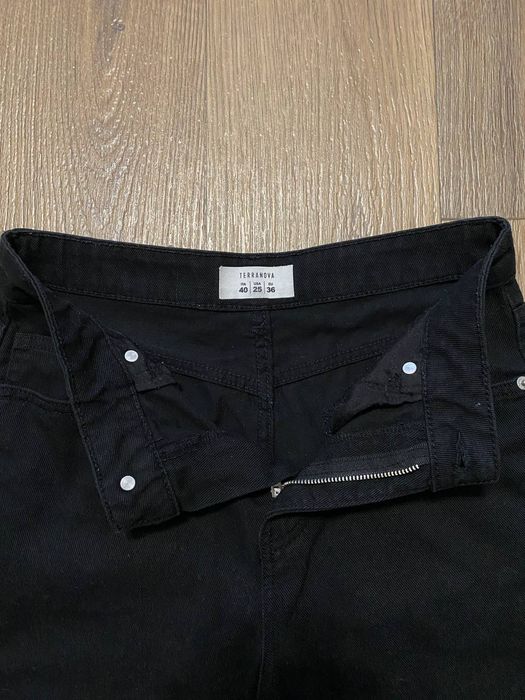 Продам джинси Terranova 36р S