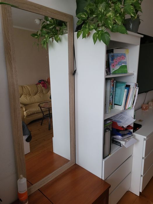 Sprzedam meble białe