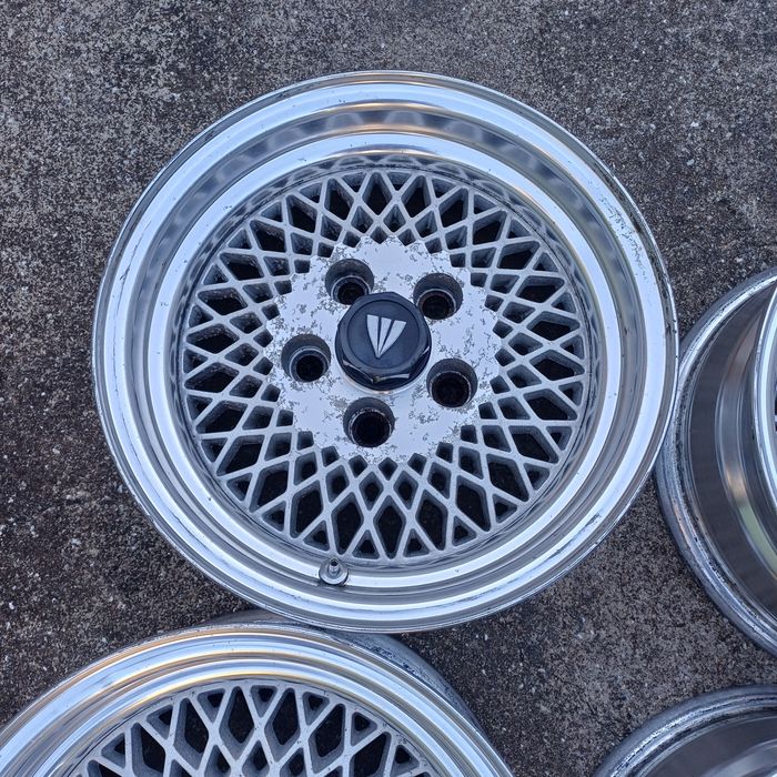 Enkei mesh 14" 5x114.3 ( jdm)toyota hilux,hiace