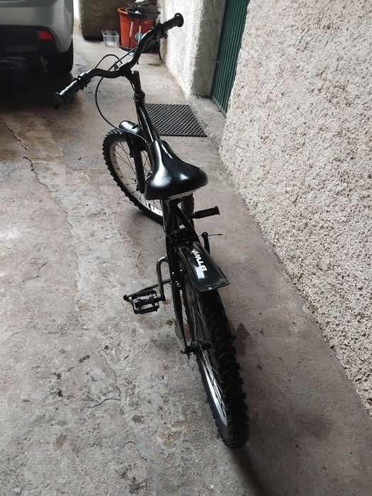 Bicicleta usada em bom estado para venda