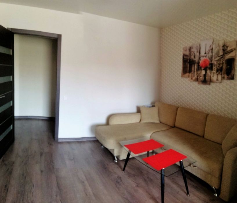 Почасово-400/3ч,Посуточно-800,на Ночь-650 Маяковского 4 Троещина