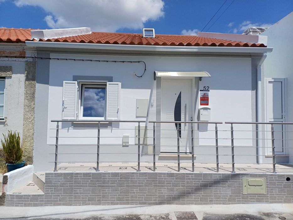 Brand-new house ready for renovation!