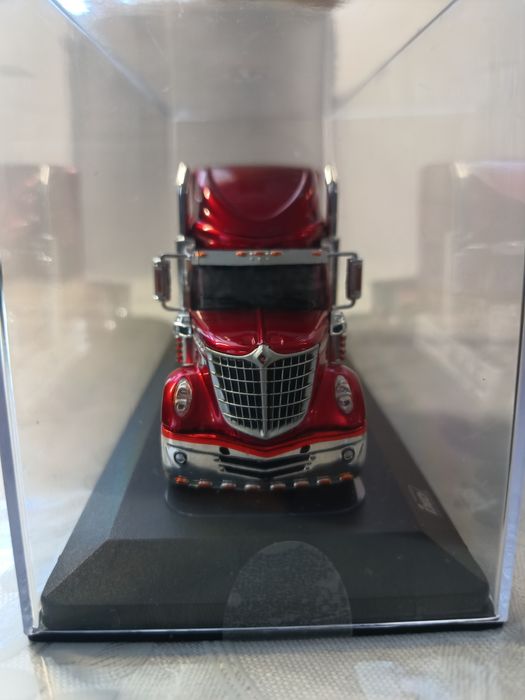 International Lonestar 2010. IXO. 1:64.