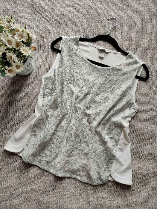 Biała elegancka bluzka z wzorem L/40 H&M piękna wizytowa klasyczna bez rękawów zdobiona srebrny wzór
