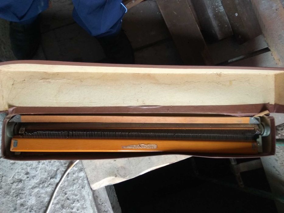 Ручна в'язальна машина