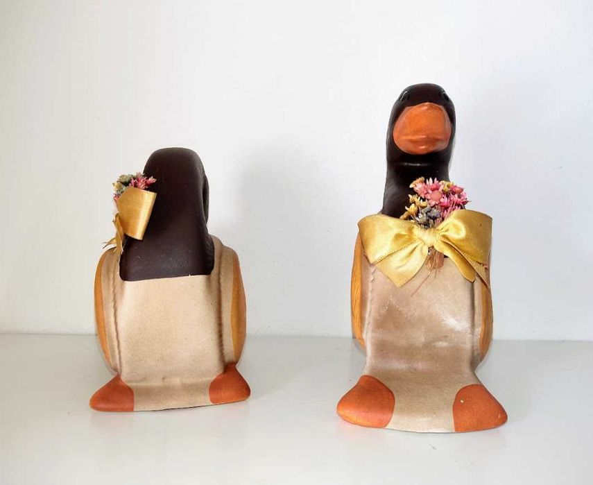 Patos em faiança do Brasil pintados à mão