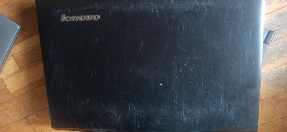 Laptop Lenovo b50