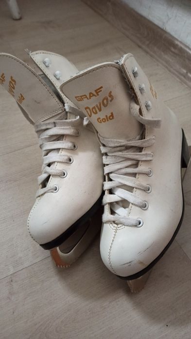 Ковзани для дівчинки