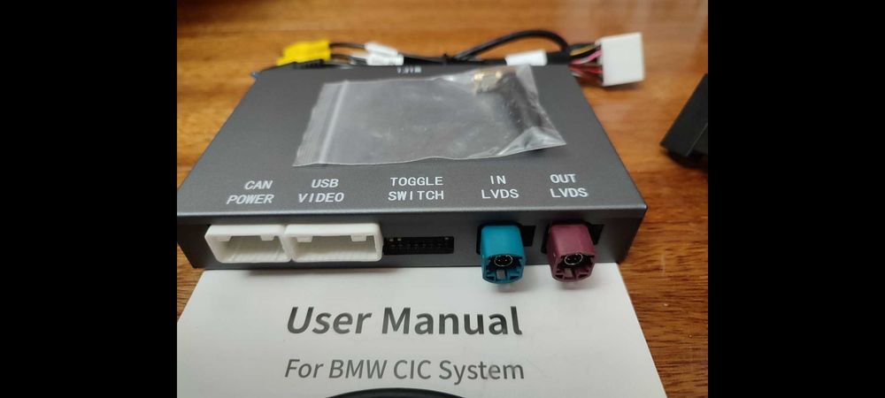 Box para espelhar telemóvel ao monitor - Baixa de Preço