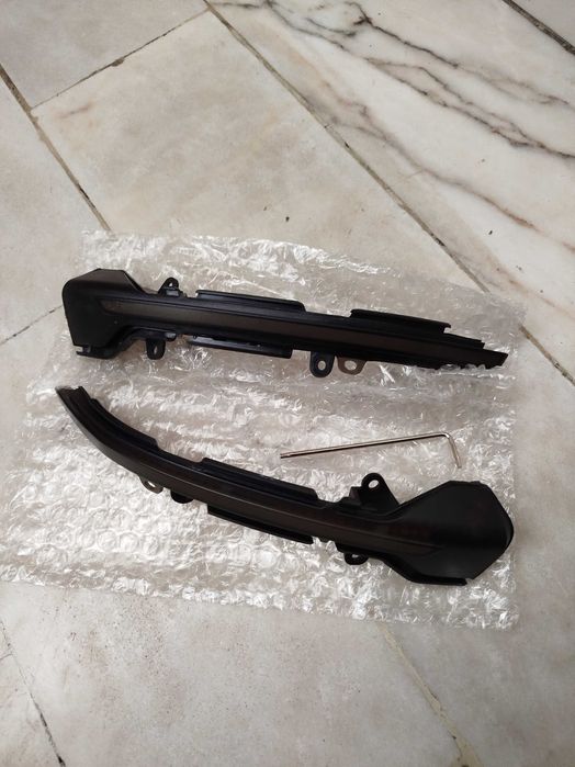 Box potência e piscas leon 5f