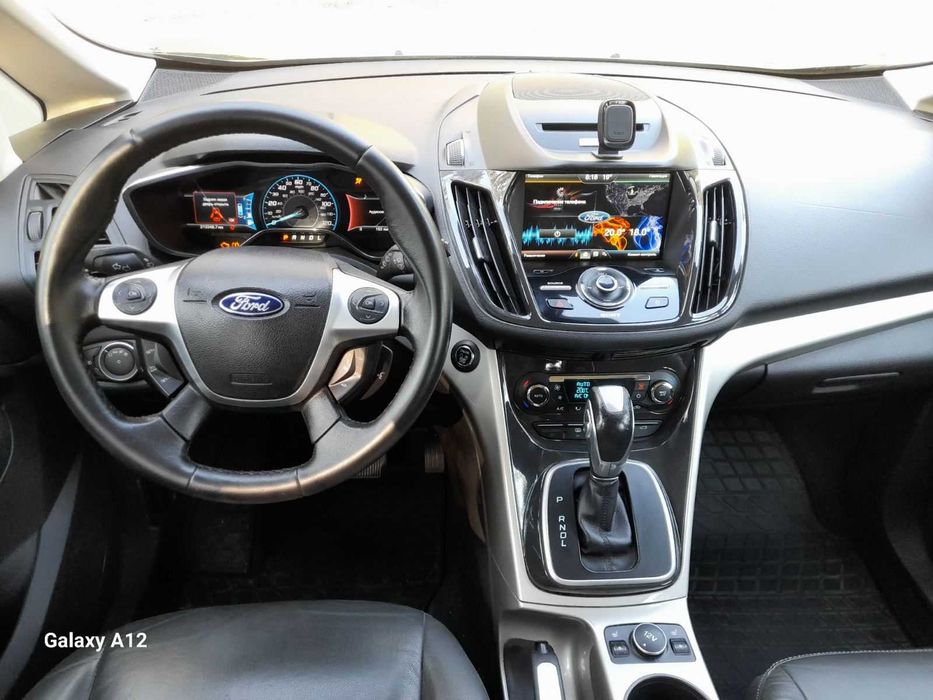 Ford C-max 2015.Hybrid автомат 5л/100км по місту.188кс SEL-макс.компл.