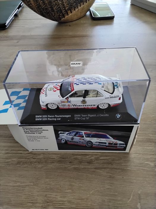 Miniatura minichampes   bmw escala 1/43