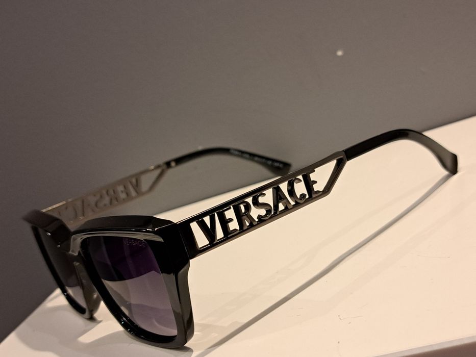 VERSACE czarne nowe damskie okulary przeciwsłoneczne grafitowe stalowe