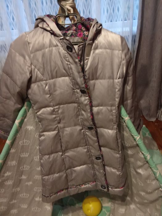 Осінні куртки  для дівчинки