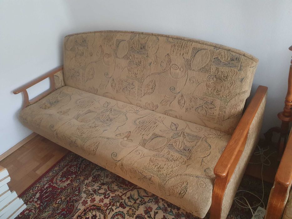 ODDAM ZA DARMO komplet retro: 2 wersalki + 2 fotele (Wola - Pustola)
