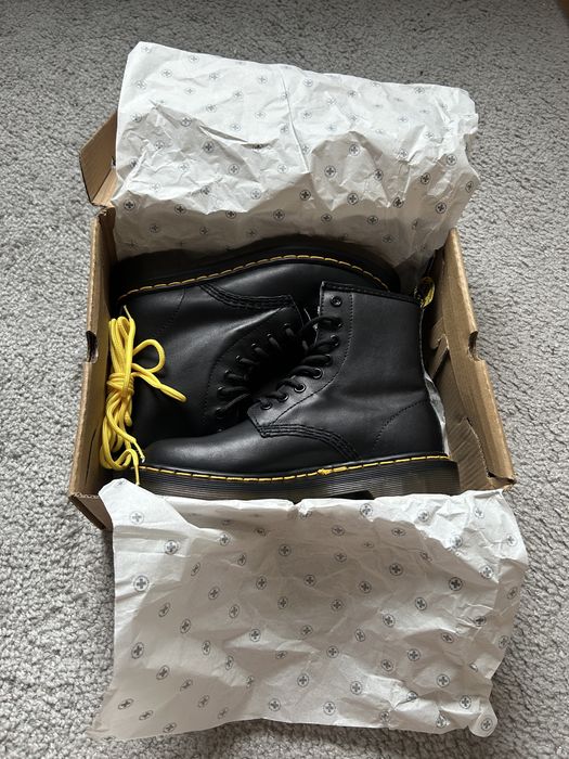 Czarny buty glane Dr. Martens