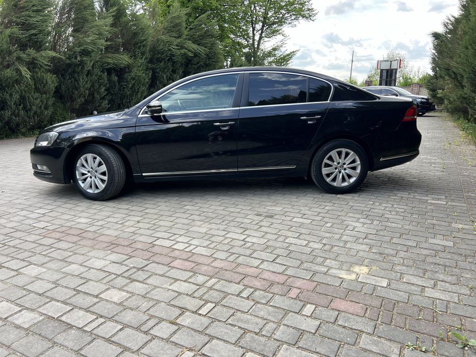 Volkswagen Passat B7 2012 рік