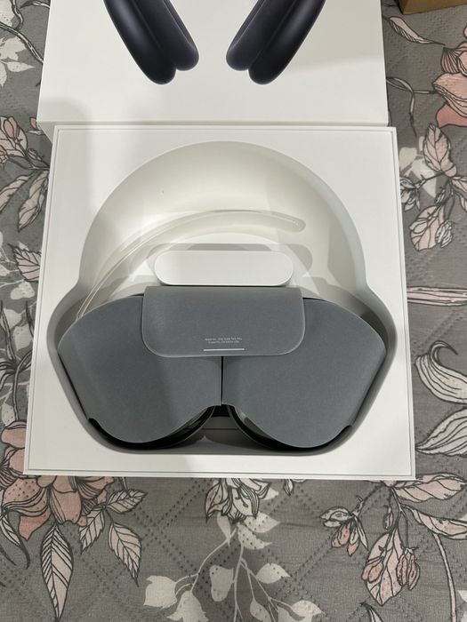 Airpods Max (USB-C) Midnight