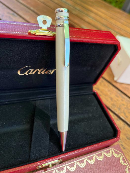 Caneta Esferográfica - Santos de Cartier