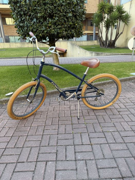 Bicicleta Townie 8 Light