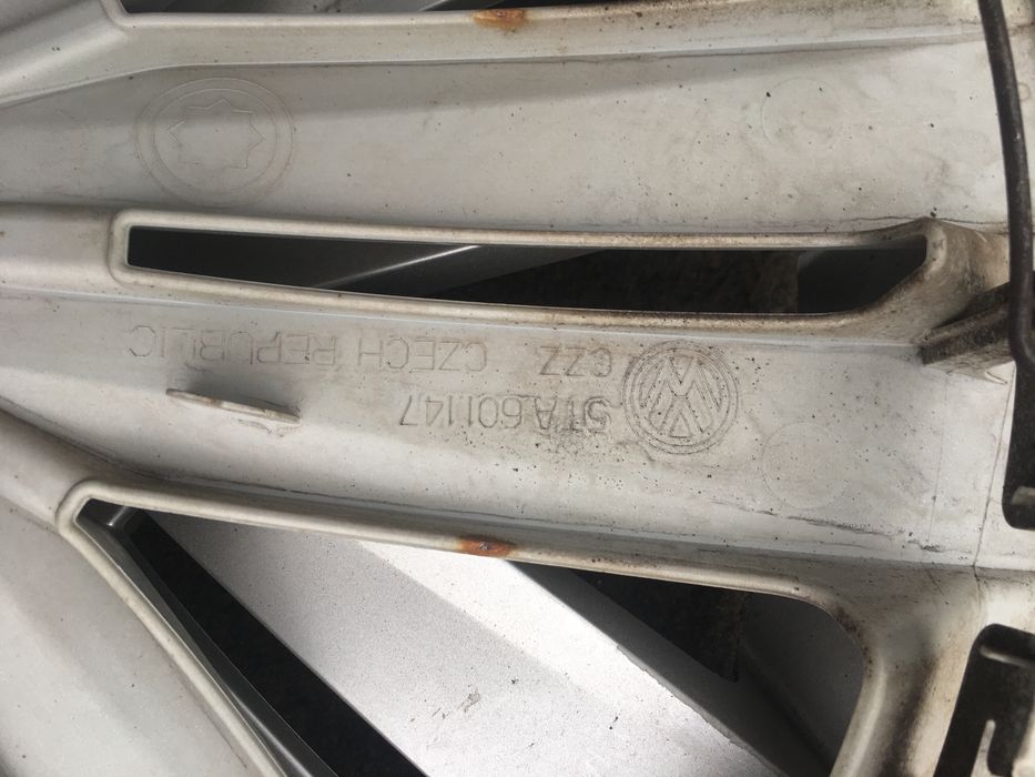 Ковпаки 16 VW Passat Caddy Touran Golf T5