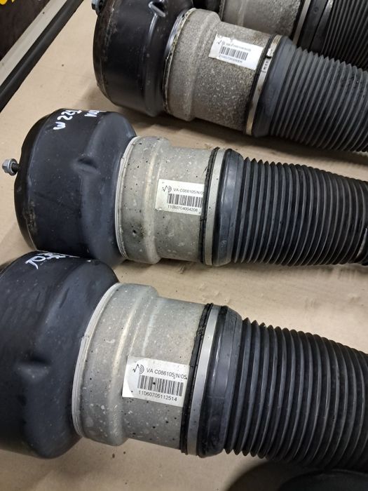 Пневмо стойка стійка подушка Мерседес S клас w221 розборка шрот