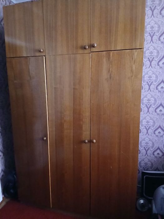 Продам шкаф, срочно