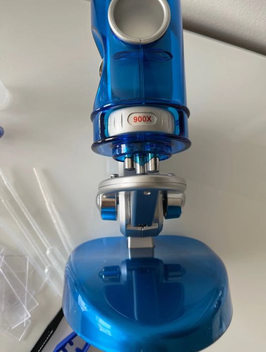 Microscópio Toys U rus