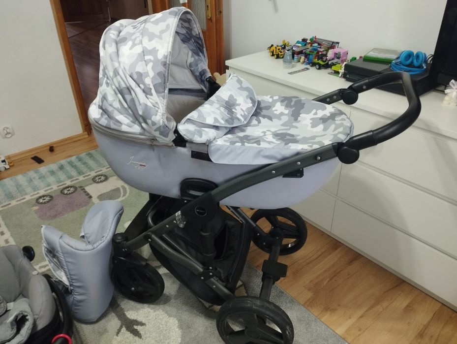 Świetny wózek Junama Baby