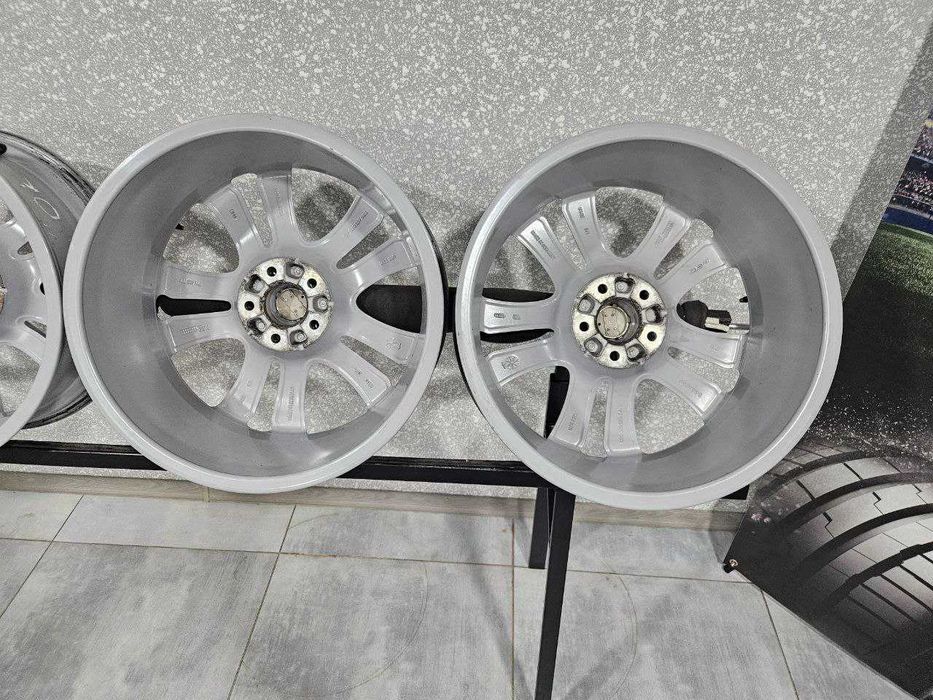 Диски Audi 5/112 R19 7J ET37 dia66.6mm