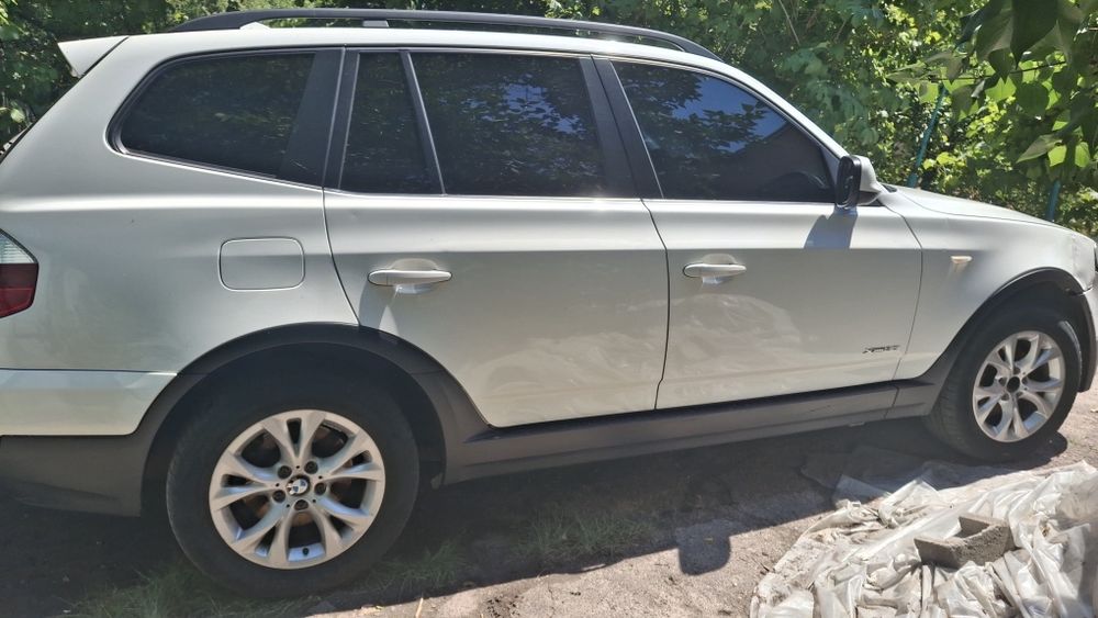 Продам автомобиль BMW X3
