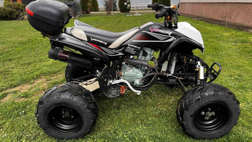 Квадроцикал вайпер 200