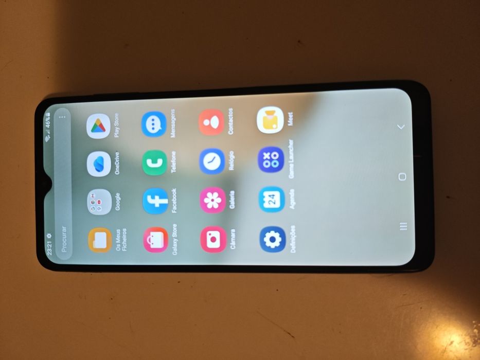 Samsung      A12