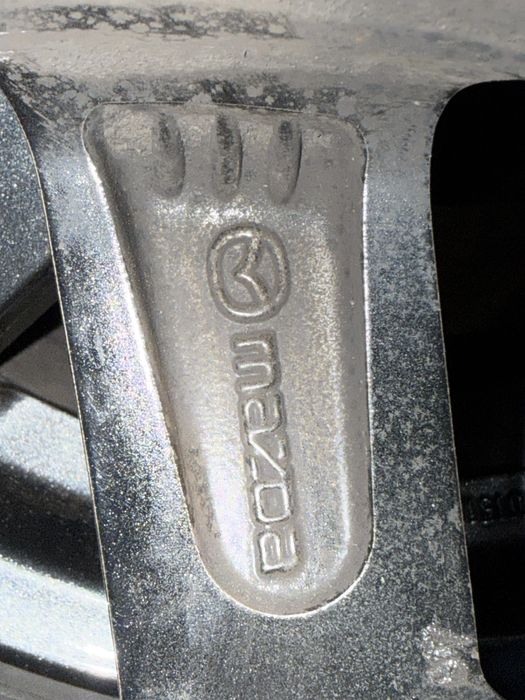 Mazda 3 gen.IV , oryginalne felgi+opony zimowe 205/60 R16