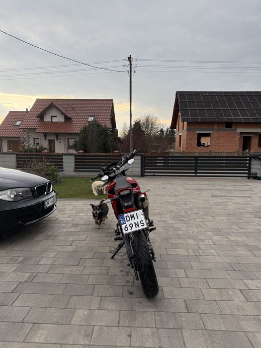 Malaguti xsm 125 aprilia sx 125