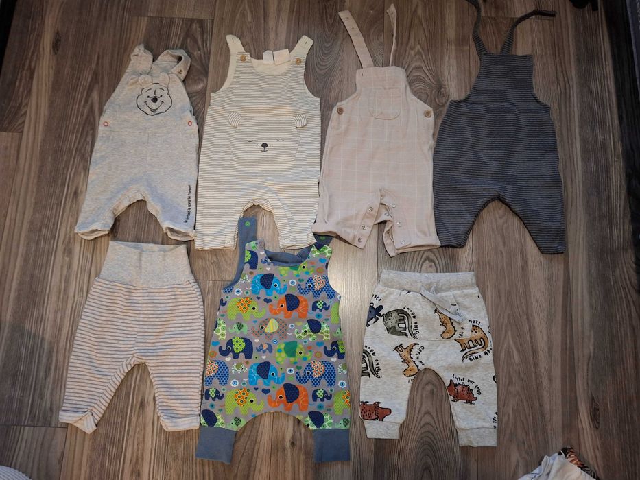 Zestaw ubranek dla niemowlaka