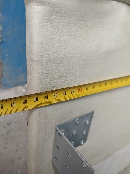 Бильце для ліжка