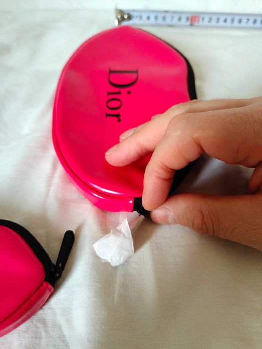 kosmetyczki DIOR "usta"