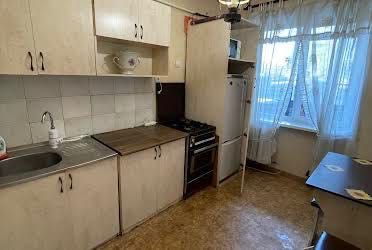 Помощь с жильем помогаем с трудоустройством