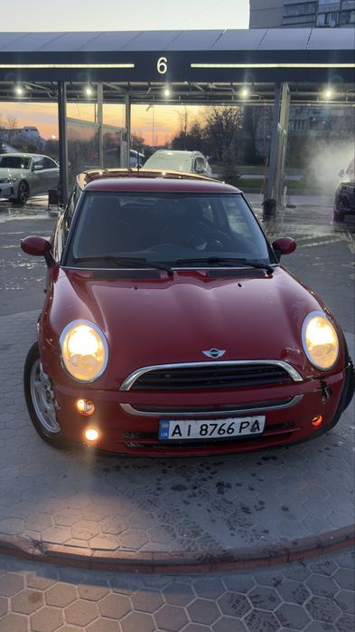 MINI ONE 2006 VIN WMWRA31070TE25363 фото оголошення 2 з 8