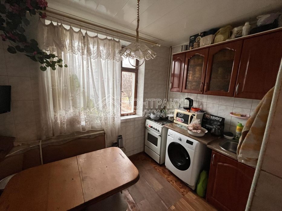 Продам  3-к. кв, Нові будинки Новые Дома, м. Палац спорту Дворец спорта Танкопія Каденюка